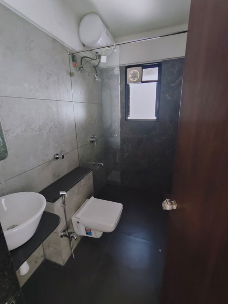 Bathroom, baner 3 Bedroom 1755 Sq.Ft. Apartment In Baner Pune 9688436
