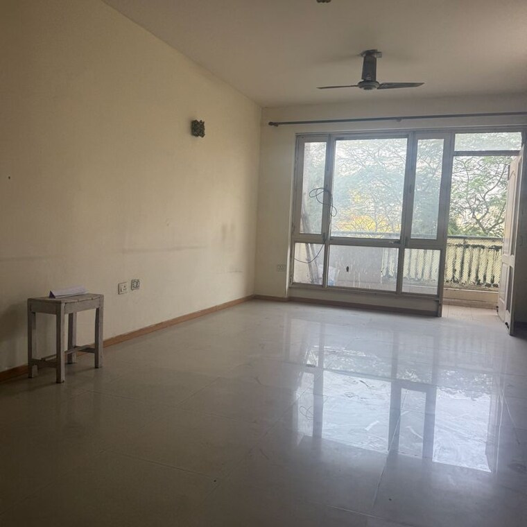 Room, bestech-park-view-residency 3.5 Bedroom 1775 Sq.Ft. Apartment In Sarai Allwardi Gurgaon 9688543