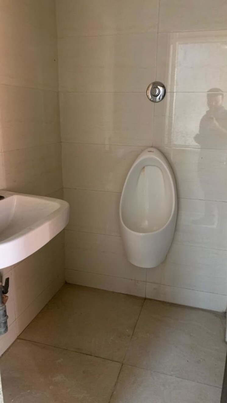Bathroom, iscon-emporio Commercial Office Space 945 Sq.Ft. In Jodhpur Ahmedabad 9191103