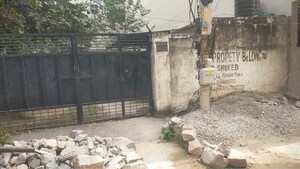  Plot For Sale in Langar Houz