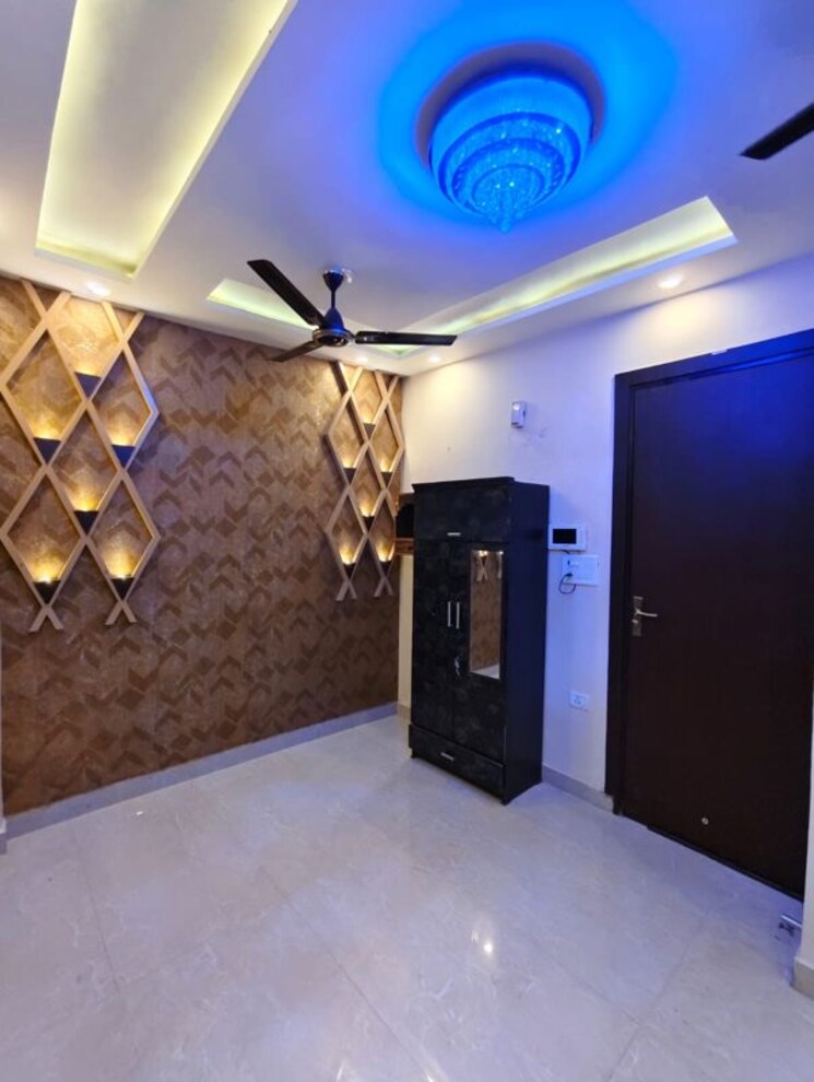 Room, dwarka mor 1 Bedroom 405 Sq.Ft. Builder Floor In Dwarka Mor Delhi 9688660