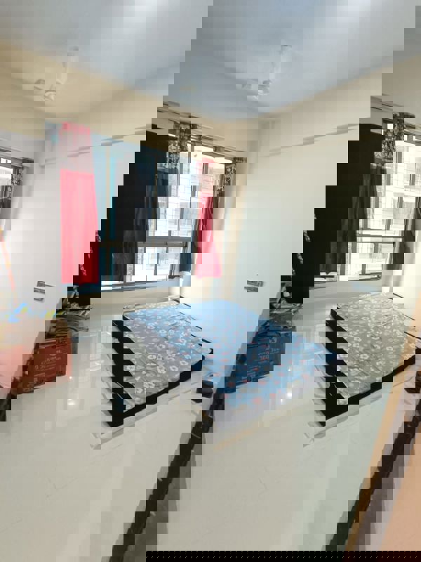 1 BHK 450 Sq.Ft. Apartment in Shiv Shakti Tower 28