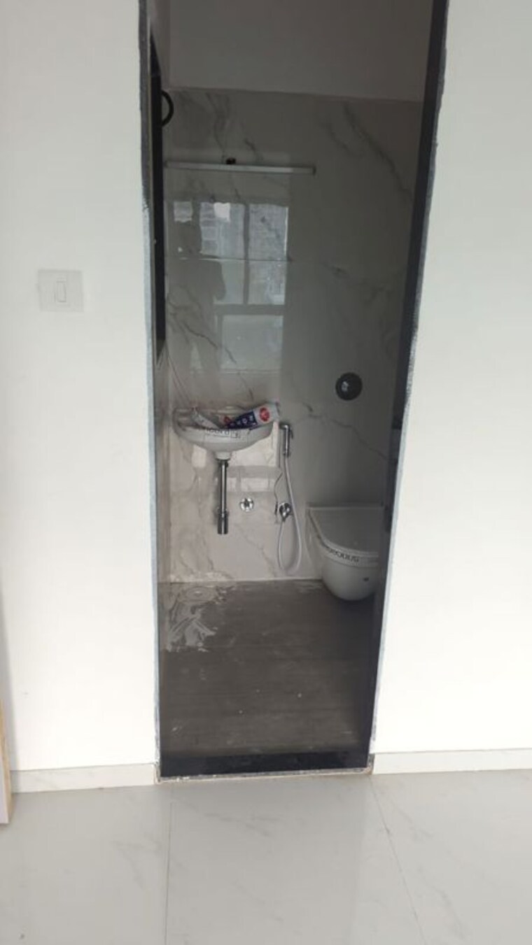 undefined, malad east 1 Bedroom 550 Sq.Ft. Apartment In Malad East Mumbai 9689078