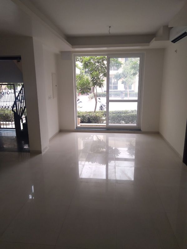 2 BHK Builder Floor For Sale in Rps Palms