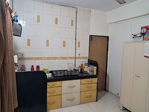 Kitchen in 1.5 BHK Apartment at Chunabhatti – for Rent