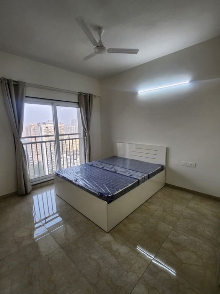 Bedroom, shapoorji-pallonji-bkc-28 2 Bedroom 639 Sq.Ft. Apartment In Bandra East Mumbai 9689448