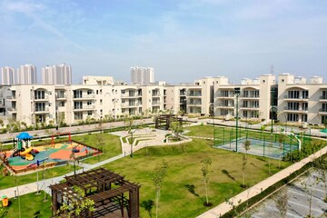  Plot For Sale in BPTP Amstoria Plot, Sector 102