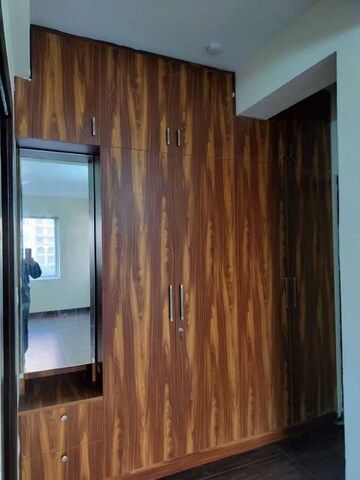 Furnished Amenities in 2.5 BHK Apartment at Ansal Height 86, Sector 86 – for Sale