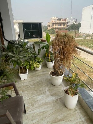 Balcony in 3 BHK Builder Floor at Sector 76 – for Rent