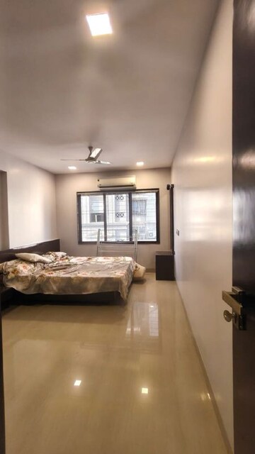 Bedroom in 2 BHK Apartment at Bandra West – for Rent