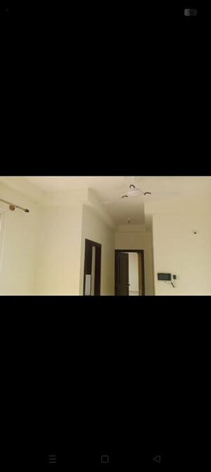 2 BHK Apartment For Rent in Prestige Lakeside Habitat, Varthur
