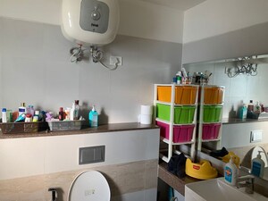 Team Area in 3 BHK Apartment at M3M Marina, Sector 68 – for Rent