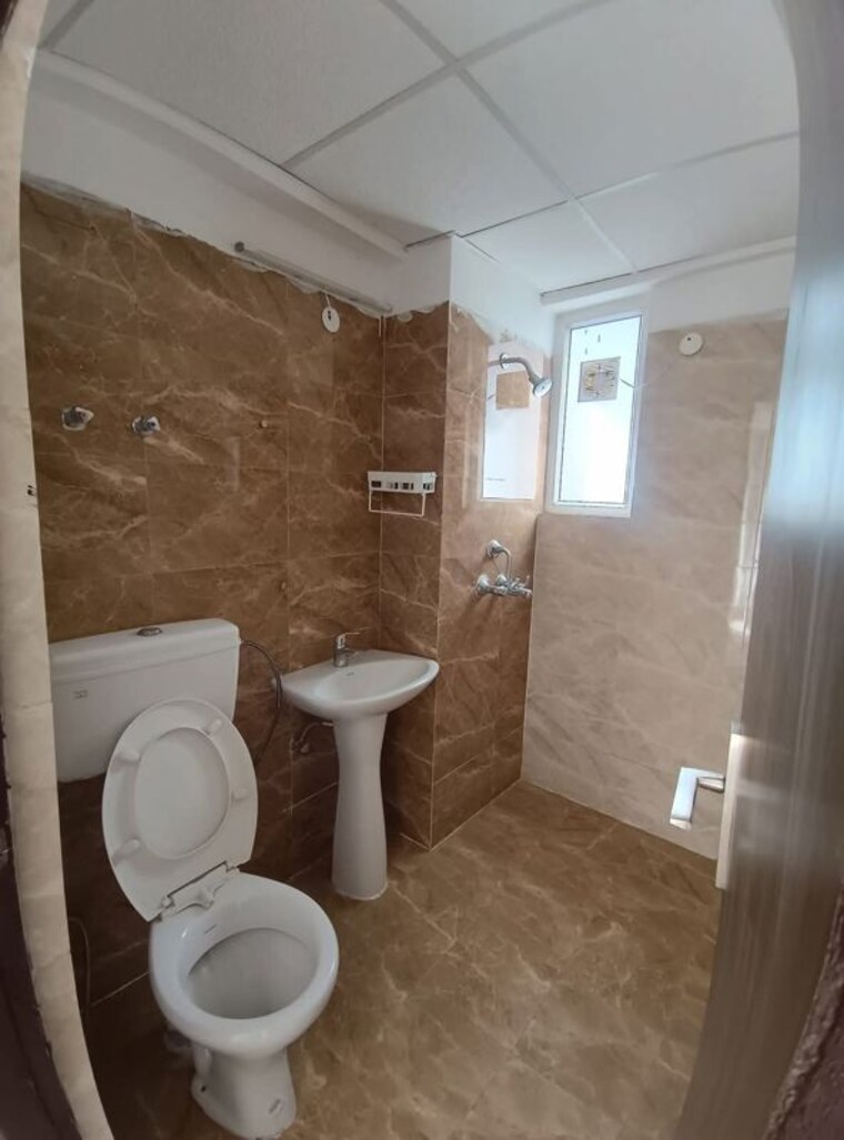 Bathroom, nirala-estate 3 Bedroom 1760 Sq.Ft. Apartment In Tech Zone 4 Greater Noida Greater Noida 9558979