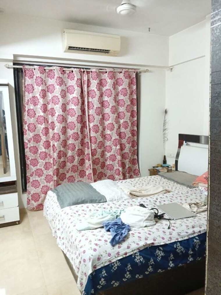 Bedroom, goregaon east Pg For Boys & Girls In Goregaon East 9690088