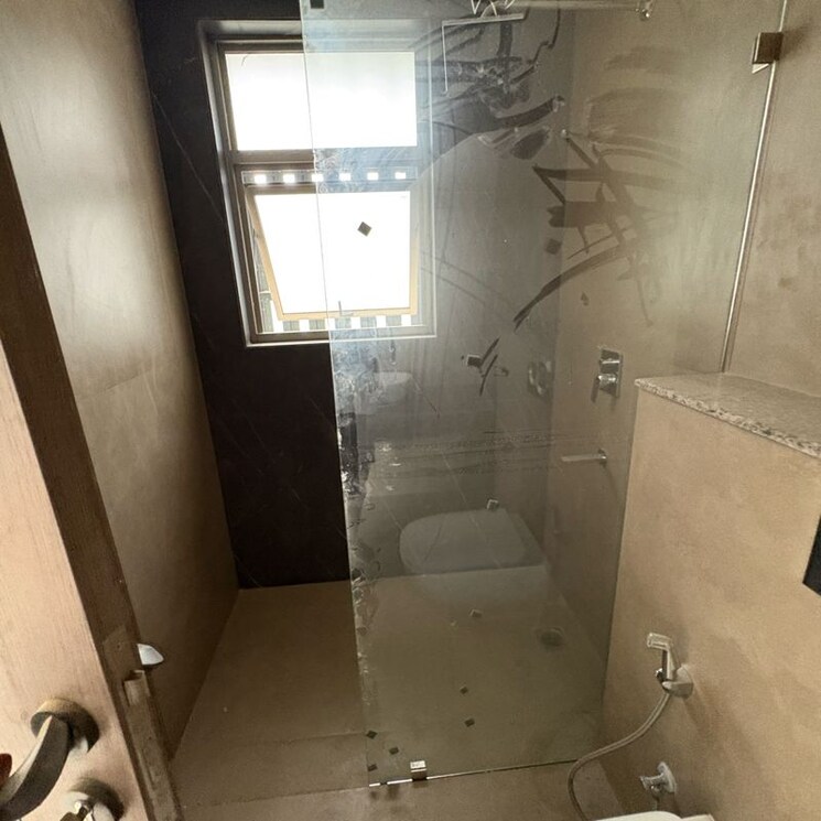 Bathroom, shalimar-one-world-belvedere-court-3 4 Bedroom 2639 Sq.Ft. Apartment In Malesemau Lucknow 8991109