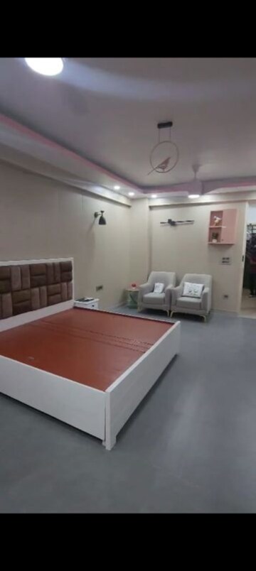 Room in Studio Apartment at Paras Tierea, Sector 137 – for Sale