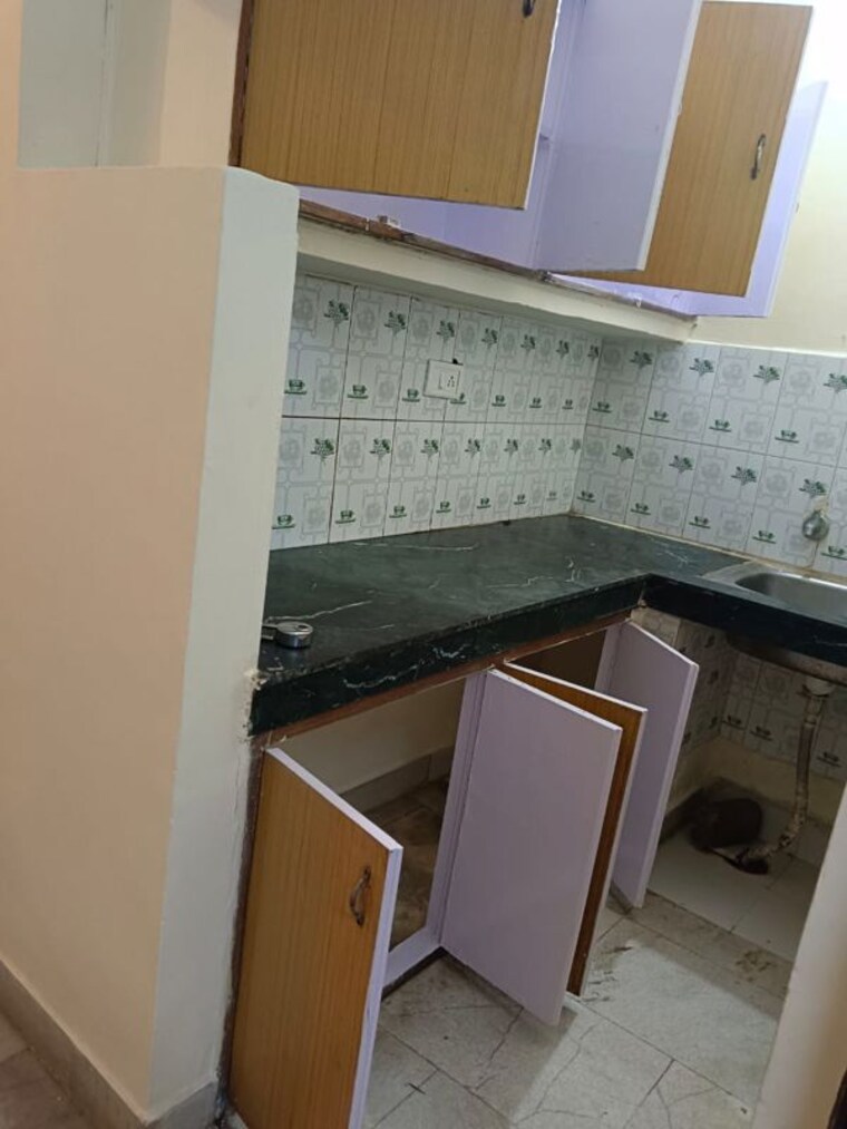 Kitchen, lajpat nagar 4 1 Bedroom 564 Sq.Ft. Builder Floor In Lajpat Nagar 4 Delhi 9690240