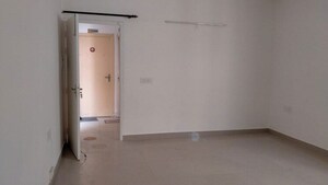 Room in 2 BHK Apartment at Tulip Lemon, Sector 70 – for Rent
