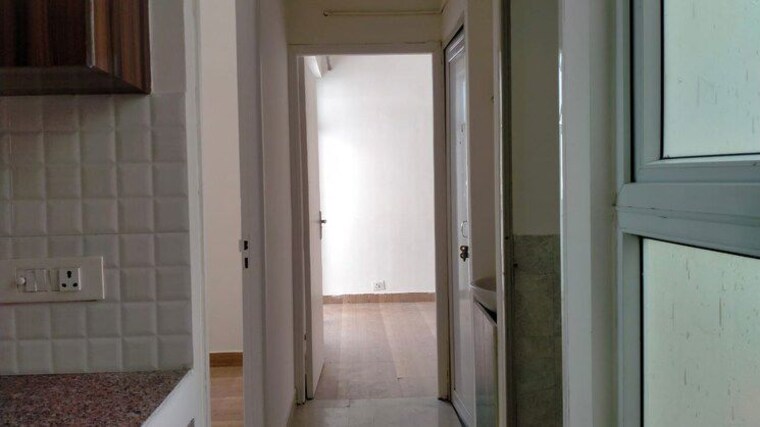 undefined, tulip-lemon 2 Bedroom 550 Sq.Ft. Apartment In Sector 70 Gurgaon 9668078