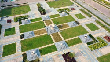  Plot – Garden View at BPTP Amstoria, Sector 102 - for Sale