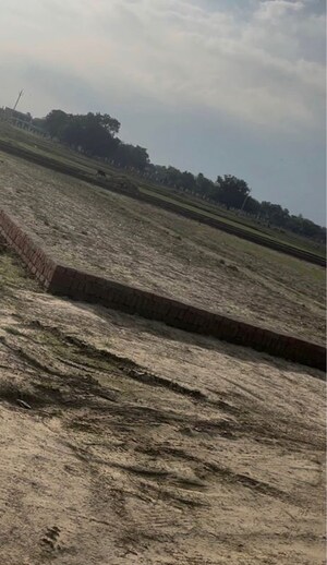  Plot For Sale in Bamrauli Airport Area