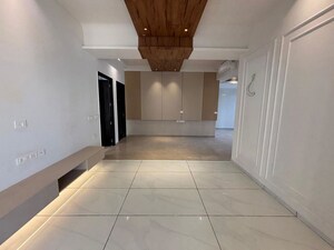 Bathroom in 4 BHK Apartment at Dasnac Burj, Sector 75 – for Rent