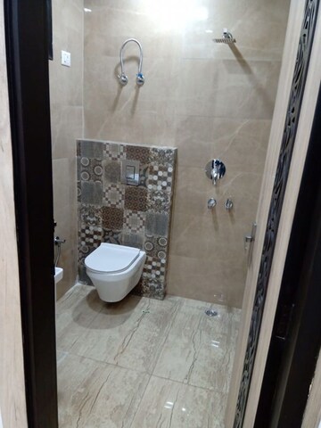 Bathroom in 4 BHK Builder Floor at Rajendra Nagar Sector 3 – for Rent