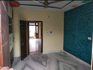 2 BHK Builder Floor For Rent in Kismatpur