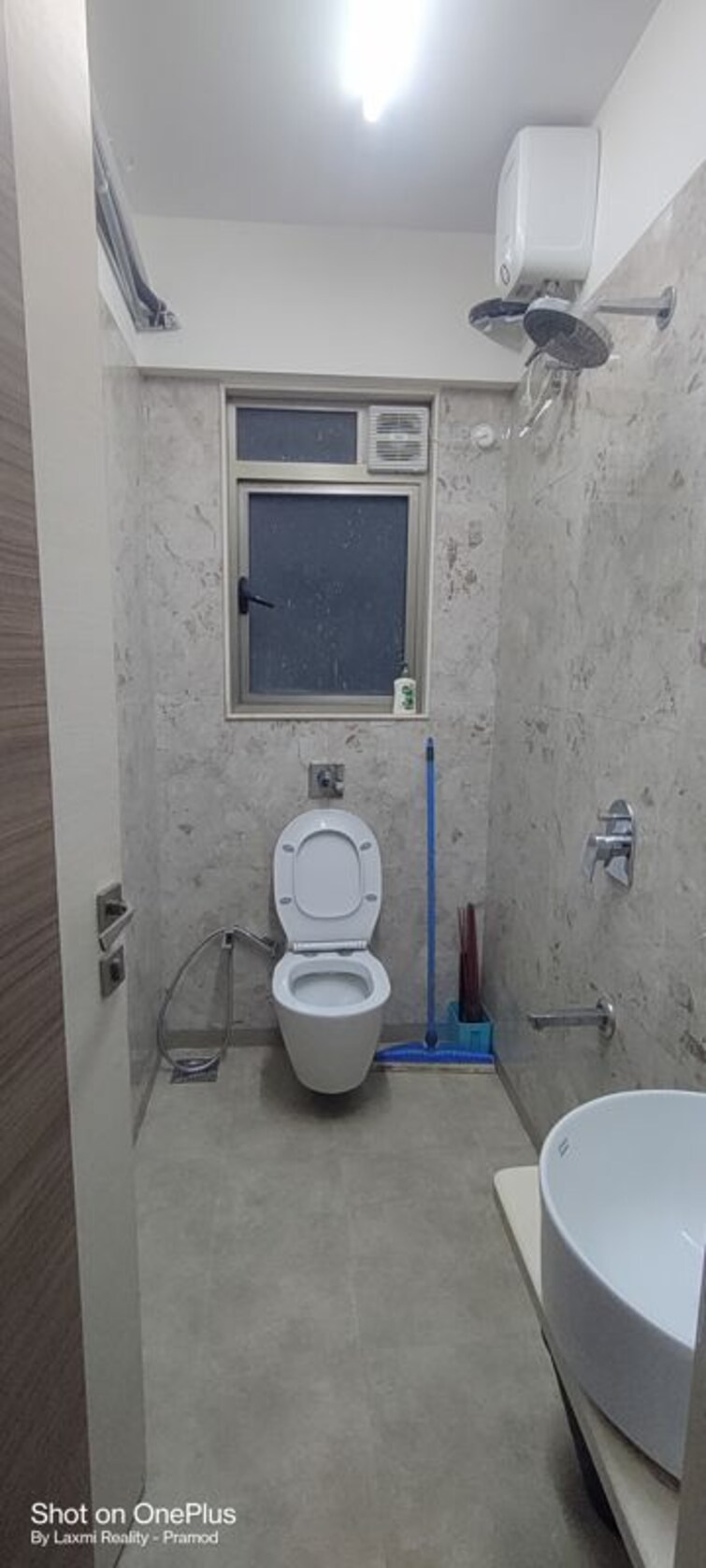 Bathroom, worli Pg For Boys & Girls In Worli 9669313
