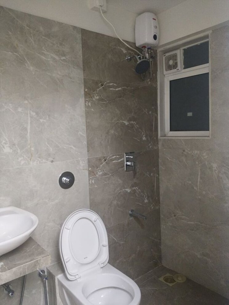 Bathroom, shraddha-privilege 1 Bedroom 378 Sq.Ft. Apartment In Kannamwar Nagar Mumbai 9690577