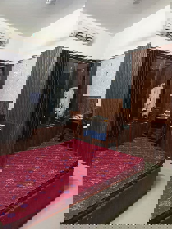 4 BHK Apartment For Rent in JP Decks