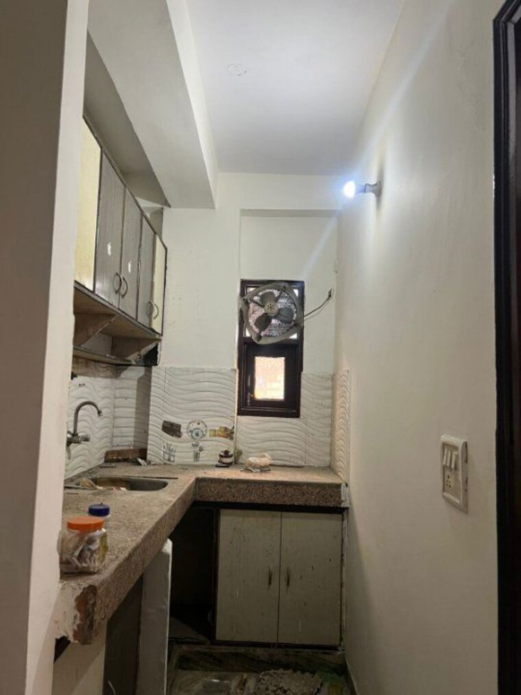 Kitchen, sultanpur 1 Bedroom 800 Sq.Ft. Builder Floor In Sultanpur Delhi 9674822