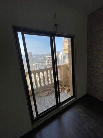 Room in 2 BHK Apartment at Paradise Sai Symphony, Kharghar – for Rent