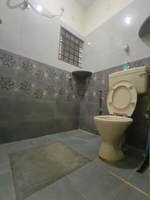 Bathroom in 2 BHK Builder Floor at Venkateshwara Nilaya ITI Layout, Hsr Layout – for Rent