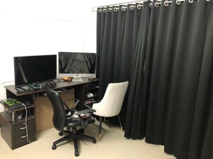 Team Area in 2.5 BHK Apartment at Lotus Lotus Link Square, Malad West – for Rent