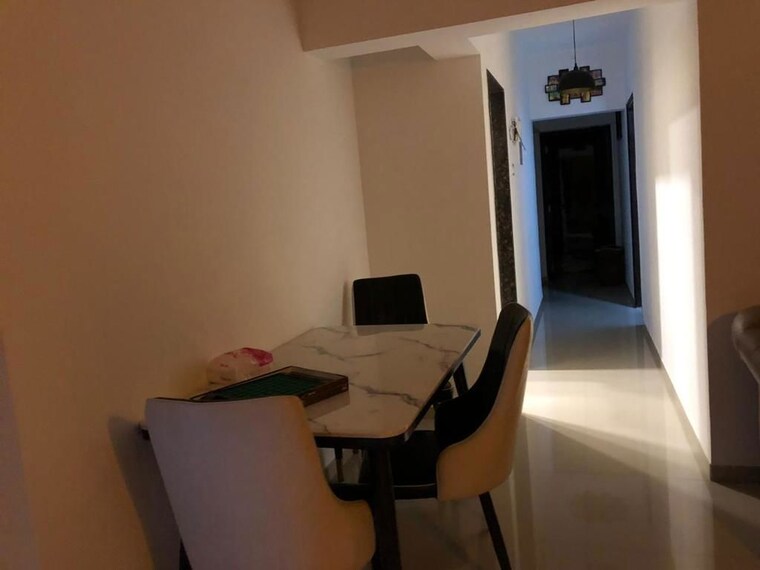 Team Area, lotus-lotus-link-square 2.5 Bedroom 870 Sq.Ft. Apartment In Malad West Mumbai 9690781