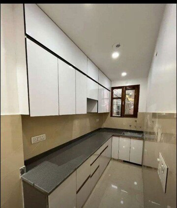 Kitchen in 1 BHK Builder Floor at Rohini Sector 24 – for Rent