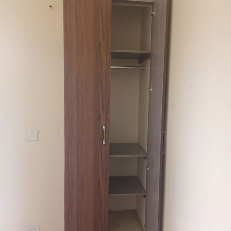 undefined, bptp-parkland-pride 3 Bedroom 190 Sq.Yd. Builder Floor In Sector 77 Faridabad 9690888