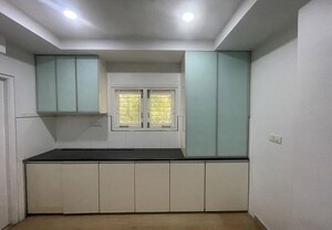 Room in 3 BHK Apartment at Jubilee Hills – for Sale