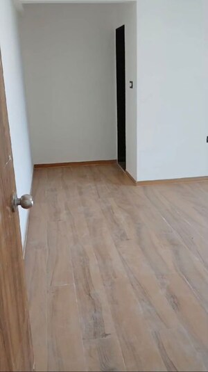 Living Room in 2 BHK Apartment at Chembur – for Rent