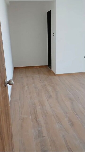 Living Room in 2 BHK Apartment at Chembur – for Rent