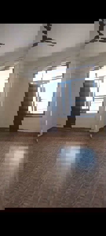 3 BHK + Servant Room Apartment For Rent in Sector 45