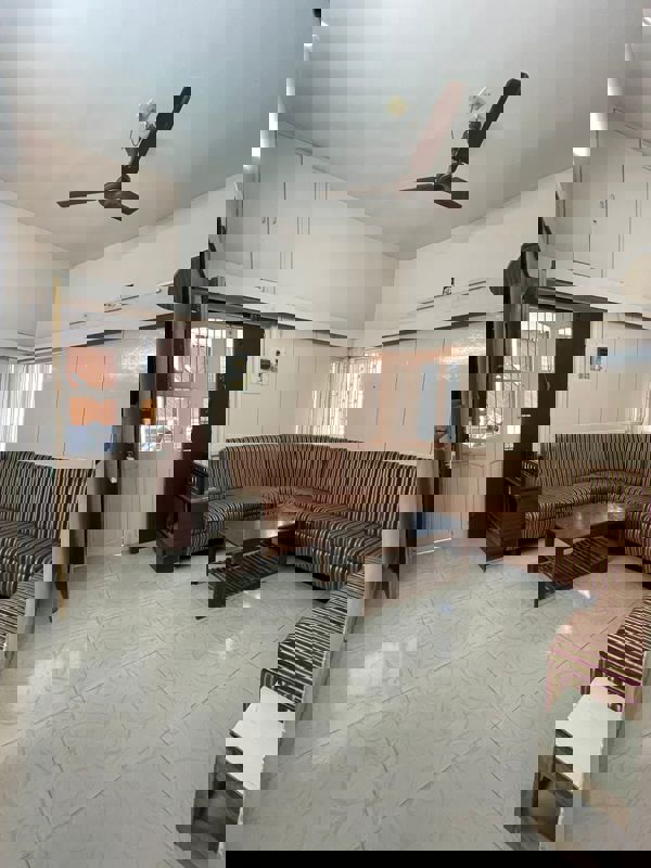 3 BHK + Pooja Room Apartment For Sale in Retreat Towers