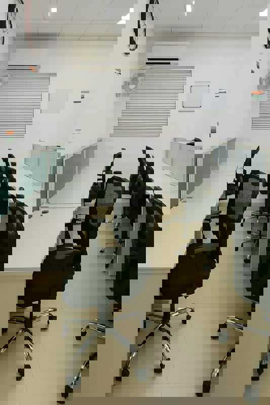 Office Space For Rent in Sector 16