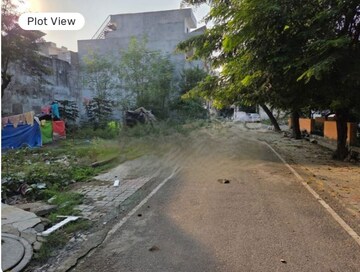  Plot For Sale in Gomti Nagar