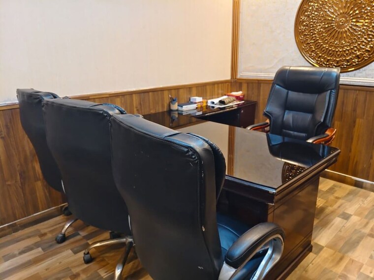 Team Area, sector 63 Commercial Office Space 1600 Sq.Ft. In Sector 63 Noida 9690975