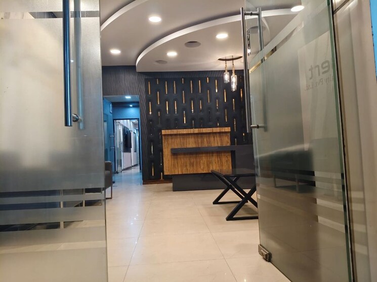 Other, sector 63 Commercial Office Space 1600 Sq.Ft. In Sector 63 Noida 9690975