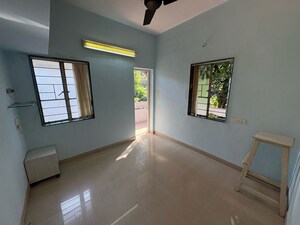 Room in 1 BHK Independent House at Model Colony – for Rent