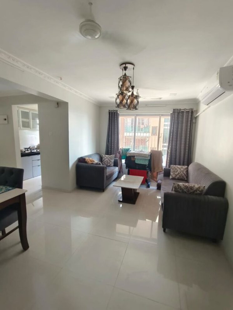 Living Room, anand-nagar-society 1 Bedroom 500 Sq.Ft. Apartment In Juhu Mumbai 9416467