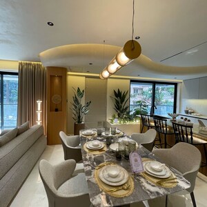 4 BHK Apartment For Sale in Gulmohar Colony